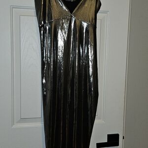 Metallic Gold Sleeveless Dress
